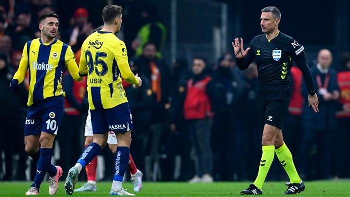 Slavko Vincic kimdir, kaç yaşında, nereli? Galatasaray-Fenerbahçe derbisinde 55 yıl sonra bir ilk: Dev maça Slavko Vincic etkisi... 5 slavko vincic kimdir kac yasinda nereli galatasaray fenerbahce derbisinde 55 yil sonra bir ilk dev JXGk7hDU