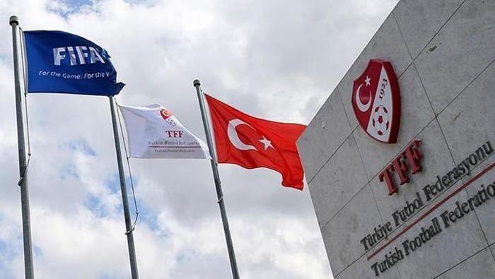 TFF'nin yabancı hakem toplantısına bu olay sözler damga vurdu! İşte perde arkası... 5 tffnin yabanci hakem toplantisina bu olay sozler damga vurdu iste perde arkasi 4 atSzzRAa