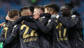 trabzonsporda edin visca tarihe gecti simon banza fark yaratiyor 7HD3QvpB