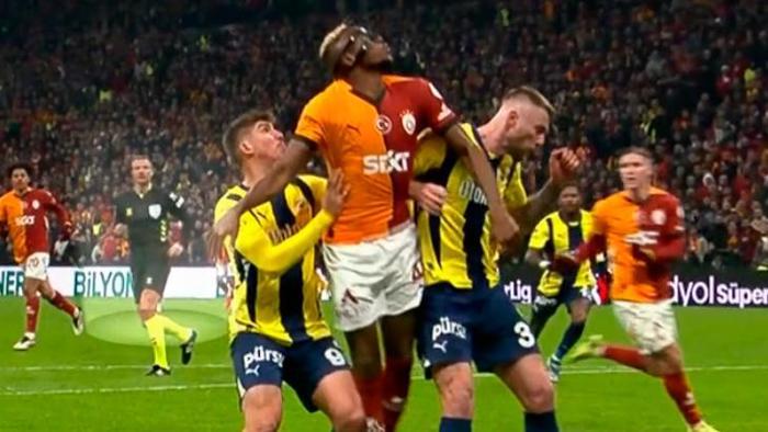 Trio'da Galatasaray - Fenerbahçe derbisinin tartışmalı pozisyonları değerlendirildi: 'Net bir penaltı!' 8 trioda galatasaray fenerbahce derbisinin tartismali pozisyonlari degerlendirildi net bir penalti 7