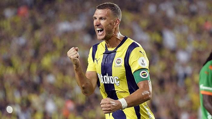 Ve Edin Dzeko imzayı atıyor! Menajeri çağırıldı 2 ve edin dzeko imzayi atiyor menajeri cagirildi 1 RBaR8Gs8