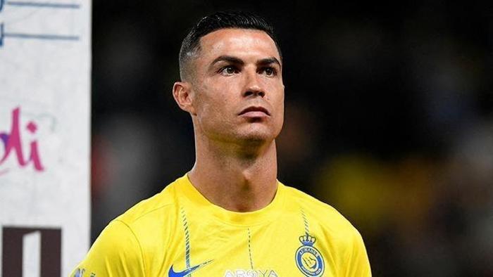 Yok artık Cristiano Ronaldo! LaLiga devini satın alıyor, görüşmeler başladı... 1 yok artik cristiano ronaldo laliga devini satin aliyor gorusmeler basladi 0 pbnTwQg6