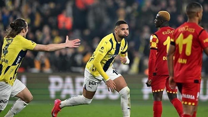 Youssef En-Neysri'den gece yarısı olay sözler! Kimse ne olduğunu anlayamadı: 'Benim hakkımda konuşmak kolay, ama taklit edemezsin...' 6 youssef en neysriden gece yarisi olay sozler kimse ne oldugunu anlayamadi benim hakkimda konusmak kolay MFu74a9Y
