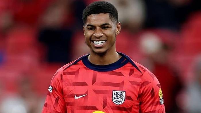 18 yaşında rekor kırdı, Thomas Tuchel gözlerine inanamadı 'İnanılmaz bir oyuncu!' İngiltere Millî Takımı, Wembley'de kazandı... 5 18 yasinda rekor kirdi thomas tuchel gozlerine inanamadi inanilmaz bir oyuncu ingiltere mill takimi 6NZ9L5wg