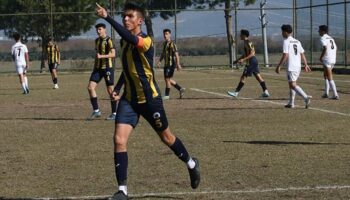 2ligden ispanyaya transfer resmi teklif yaptilar ey7zlVrU