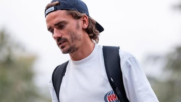 Adı hem Galatasaray hem Fenerbahçe ile anılıyordu! Antoine Griezmann kararını verdi 1 adi hem galatasaray hem fenerbahce ile aniliyordu antoine griezmann kararini verdi 0 Kiys5nqO