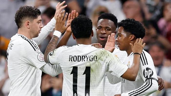 Arda Güler Ancelotti'yi ipten aldı, Madrid'de isyan çıktı: 'Utanç verici! Kendini görünmez sanıyorsun...' 1 arda guler ancelottiyi ipten aldi madridde isyan cikti utanc verici kendini gorunmez saniyorsun 0 quIWMFSz
