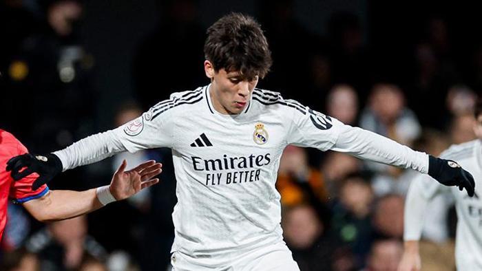Arda Güler Real Madrid'den ayrılıyor mu? İspanyollar genç oyuncunun kararını açıkladı 5 arda guler real madridden ayriliyor mu ispanyollar genc oyuncunun kararini acikladi 4 9vb9sm1D