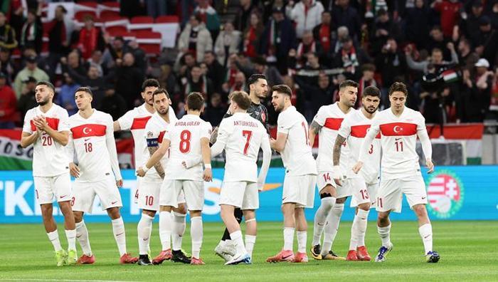 'Arda Güler susmuyor' Macaristan'ı yerle bir etti, İspanya'yı salladı: Ancelotti'ye açık bir uyarı 1 arda guler susmuyor macaristani yerle bir etti ispanyayi salladi ancelottiye acik bir uyari 0 mAZh3k2r
