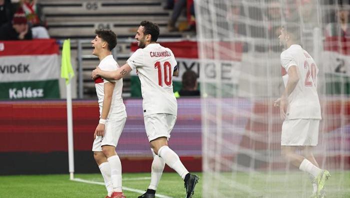 'Arda Güler susmuyor' Macaristan'ı yerle bir etti, İspanya'yı salladı: Ancelotti'ye açık bir uyarı 6 arda guler susmuyor macaristani yerle bir etti ispanyayi salladi ancelottiye acik bir uyari 5 i1ThrS2f
