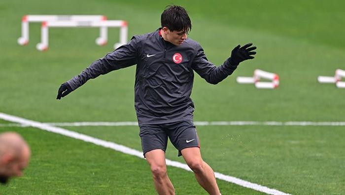 Arda Güler transferinde büyük ters köşe! Türkiye-Macaristan maçı öncesi İtalyanlar duyurdu... 2 arda guler transferinde buyuk ters kose turkiye macaristan maci oncesi italyanlar duyurdu 1 m5a5cjzh