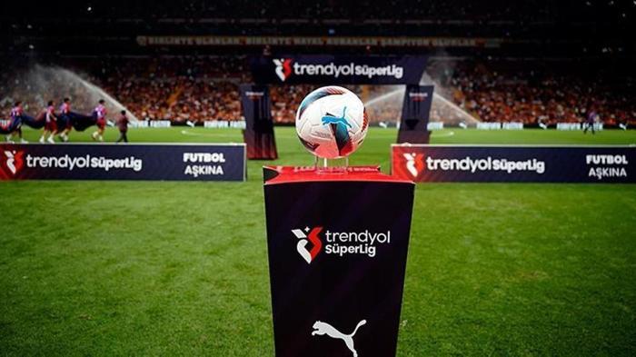 Beşiktaş-Galatasaray derbisinin olay hakem raporu ortaya çıktı! Merakla bekleniyordu, gündeme bomba gibi düştü... 1 besiktas galatasaray derbisinin olay hakem raporu ortaya cikti merakla bekleniyordu gundeme bomba gibi dustu 0 Zq1MMf8p