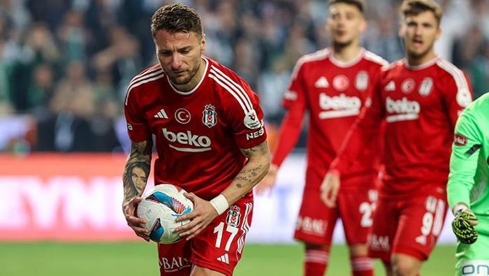 Beşiktaş kaybetti Nihat Kahveci isyan etti 'Bu kadro tarihe geçti, müzeye konsun' 9 besiktas kaybetti nihat kahveci isyan etti bu kadro tarihe gecti muzeye konsun 8 HjE4fpcJ