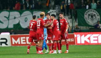 besiktas tarihinde gorulmemis sonuc maglubiyet sonrasi ortaya cikti uv6IARLb