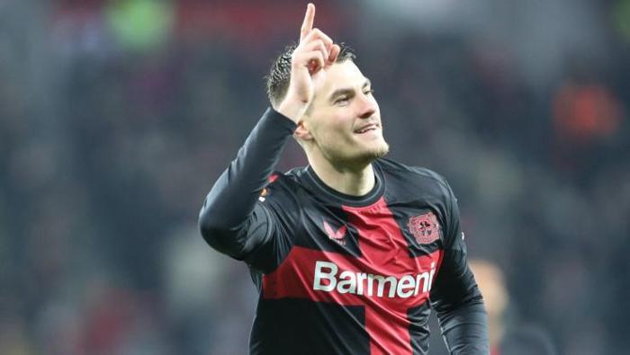 Beşiktaş'ta Semih Kılıçsoy ve Immobile gidiyor! Yeni golcüler geliyor, hücum hattı sil baştan 3 besiktasta semih kilicsoy ve immobile gidiyor yeni golculer geliyor hucum hatti sil bastan 2 jYqM3mWI