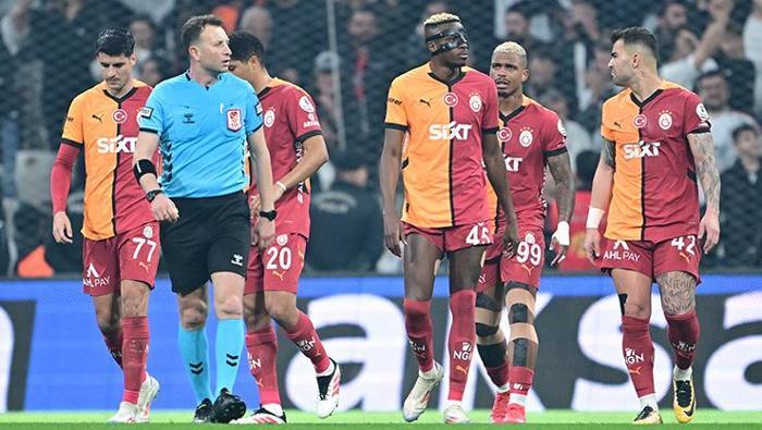 'Böyle maskara olursun! Galatasaray'ın Beşiktaş mağlubiyetinin ardından ortalık karıştı, olay sözler... 10 boyle maskara olursun galatasarayin besiktas maglubiyetinin ardindan ortalik karisti olay sozler 9 nNkrBrmq