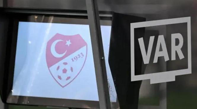 CANLI | Fenerbahçe - Galatasaray derbisi ne zaman, saat kaçta hangi kanalda? (Muhtemel 11'ler) 3 canli fenerbahce galatasaray derbisi ne zaman saat kacta hangi kanalda muhtemel 11ler