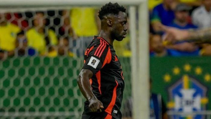 Davinson Sanchez'e FIFA şoku: Forma giymesine izin verilmeyecek! 5 davinson sancheze fifa soku forma giymesine izin verilmeyecek 4 QMMuir46