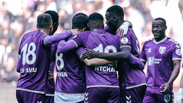FENERBAHÇE - SAMSUNSPOR MAÇI CANLI İZLE | FB Samsun maçı şifresiz - Süper Lig kapanış maçı 5 fenerbahce samsunspor maci canli izle fb samsun maci sifresiz super lig jicz4DlO