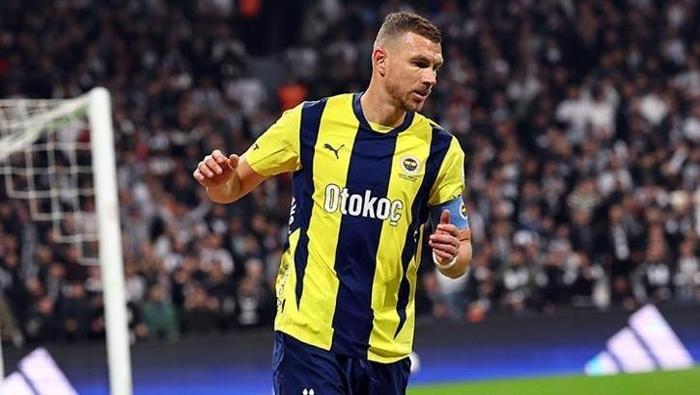 Fenerbahçe tam 8 isim için düğmeye bastı! Bomba Dzeko teklifi ve Tadic kararı 8 fenerbahce tam 8 isim icin dugmeye basti bomba dzeko teklifi ve tadic karari 7 skJN9UtN