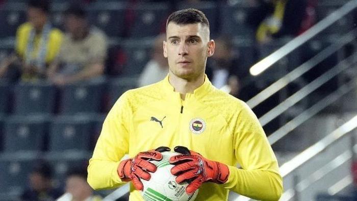 Fenerbahçe tam 8 isim için düğmeye bastı! Bomba Dzeko teklifi ve Tadic kararı 10 fenerbahce tam 8 isim icin dugmeye basti bomba dzeko teklifi ve tadic karari 9 dCeY6O8B