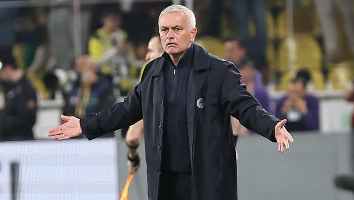 Fenerbahçe'de Fred'den kötü haber geldi! Çağlar Söyüncü ve Diego Carlos dönüyor 1 fenerbahcede fredden kotu haber geldi caglar soyuncu ve diego carlos donuyor 0 1JQIbZKJ