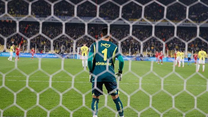 Fenerbahçe'de İrfan Can Eğribayat, Avrupa kulüplerini peşine taktı 2 fenerbahcede irfan can egribayat avrupa kuluplerini pesine takti 1 UHDmEgms