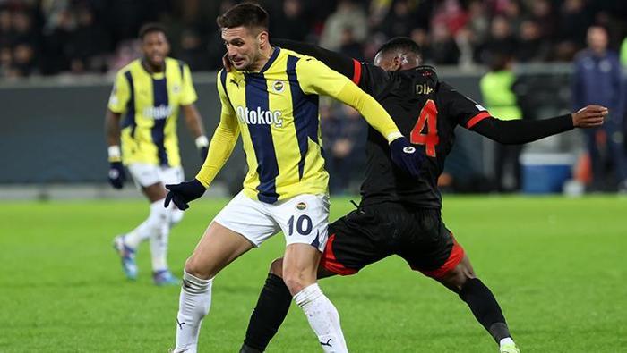 Fenerbahçe'de istenmeyen adam ilan edildi: Ajax'tan transfer açıklaması geldi! Sürpriz Tadic gelişmesi... 2 fenerbahcede istenmeyen adam ilan edildi ajaxtan transfer aciklamasi geldi surpriz tadic gelismesi 1 iUO3y2RO