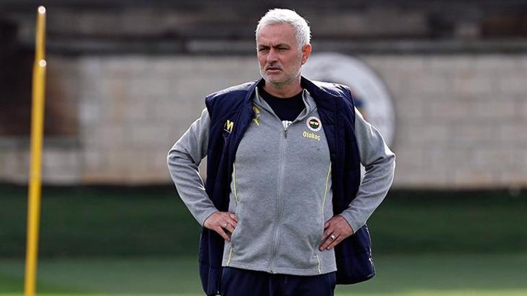 fenerbahcede merakla beklenen dzeko ve talisca karari belli oldu mourinho tercihini yapti 1 251eGMJP