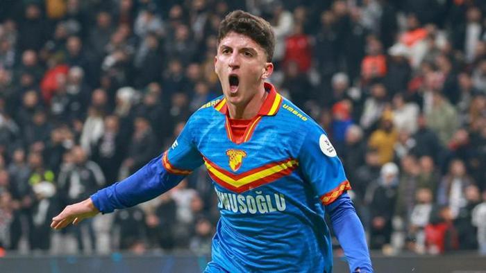 Fenerbahçe'den Göztepeli genç yıldıza transfer kancası! Listeye alındı... 5 fenerbahceden goztepeli genc yildiza transfer kancasi listeye alindi 4 rrg98g72