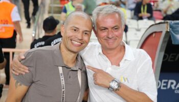 fenerbahcenin eski yildizi alex de souza kariyerini degistirdi yeni bir macera Rbl6PV2S