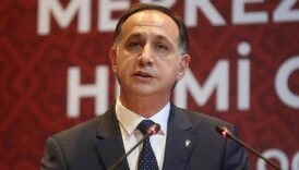 ferhat gundogdu uefa hakem sempozyumuna katildi Q98RW15D
