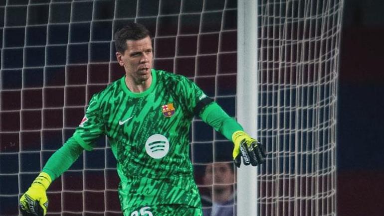 futbolu birakmisti barcelonayla sozlesmesini uzatiyor 0 tMddyKON