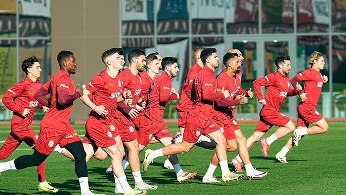 Galatasaray, Antalyaspor karşısında nefes aldı, Okan Buruk, Guaridola'yı solladı! 1 galatasaray antalyaspor karsisinda nefes aldi okan buruk guaridolayi solladi 0 dEv9jh5r
