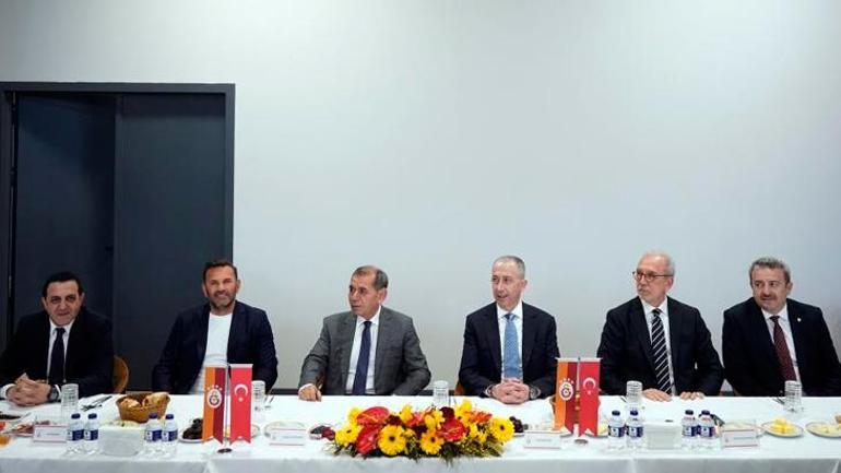 galatasarayda dursun ozbekten kemerburgaz metin oktay tesisleri aciklamasi hayalimi kurmustum 1 kiFqmKSQ