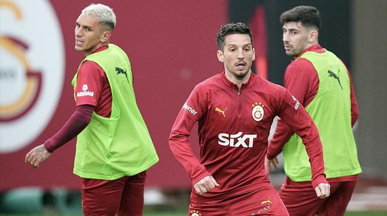 galatasarayda okan buruktan oyuncularina cifte kupa alacagiz 3 It7cgg4N