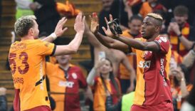 galatasarayda osimhen ve baris alper kasirgasi durmaya niyetleri yok antalyaspor macina da damga vurdular IkUhMNMF
