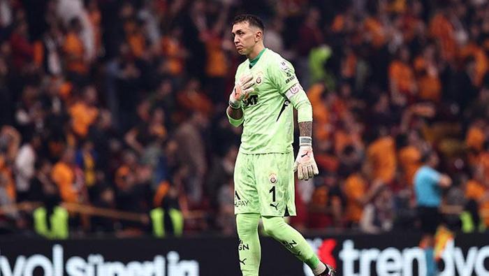 Galatasaray'ın yıldızı eşyalarını toplattı! Ayrılık çok yakın 3 galatasarayin yildizi esyalarini toplatti ayrilik cok yakin 2 kccsap64