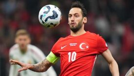 hakan calhanoglundan temkinli aciklama henuz bir sey bitmedi QzLKJePX