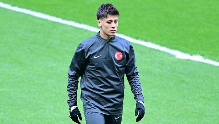 Hakan Çalhanoğlu'nun Arda Güler sözleri Carlo Ancelotti'yi çıldırtacak! 'Bunu herkes biliyor, inşallah Inter'e gelir...' 2 hakan calhanoglunun arda guler sozleri carlo ancelottiyi cildirtacak bunu herkes biliyor insallah intere gelir JDFLt4qL