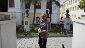 inci tanelerinden suleyman sebaya saygi durusu QIZYpSWZ