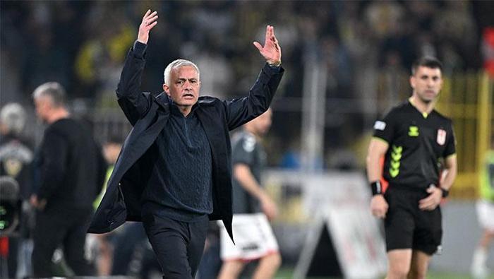 Jose Mourinho için kafa karıştıran iddia: "Ne olur bilmiyorum" 6 jose mourinho icin kafa karistiran iddia ne olur bilmiyorum 5 hXwqFUjQ