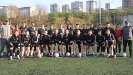 kadin futbolcular hic gol yemeden 2 lig hedefine kosuyor M6kIR7vp