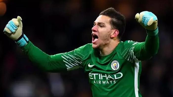 Manchester City'den Fenerbahçe'ye transfer! Yıldızlara yakın takip... 6 manchester cityden fenerbahceye transfer yildizlara yakin takip 5 yhUHuRj9