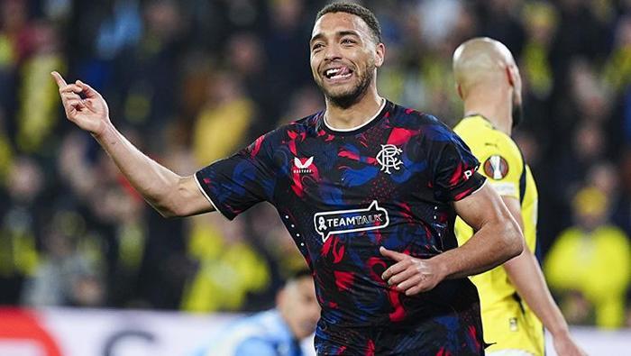 Osimhen kaldı Dessers gitti! Fenerbahçe karşısında adeta şov yapmıştı 2 osimhen kaldi dessers gitti fenerbahce karsisinda adeta sov yapmisti 1 MyZshsWK
