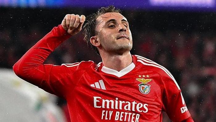 'Osmanlının baklavası gibi' Benfica'ya hayat veren Kerem Aktürkoğlu'na olay övgü: Bipolar bozukluğa Türk büyüsü 5 osmanlinin baklavasi gibi benficaya hayat veren kerem akturkogluna olay ovgu bipolar bozukluga turk buyusu YnVD4RlJ