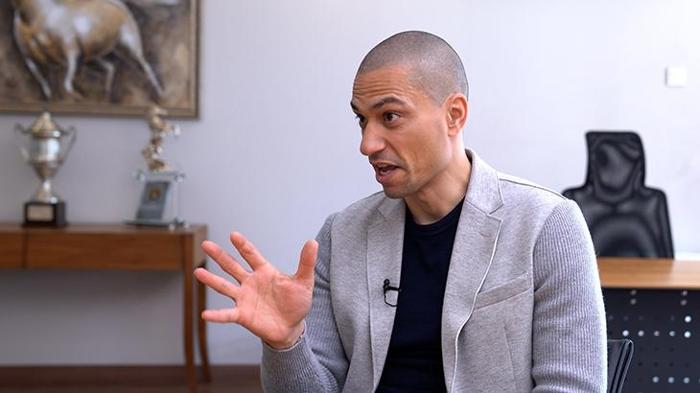 ÖZEL | Gökhan inler 21 yıl sonra Fenerbahçe gerçeğini açıkladı! 'Galatasaray'da Hagi, seni de görmek istemiyorum dedi. Beşiktaş'a Sergen Yalçın sayesinde...' 4 ozel gokhan inler 21 yil sonra fenerbahce gercegini acikladi galatasarayda hagi seni de klvfPaim