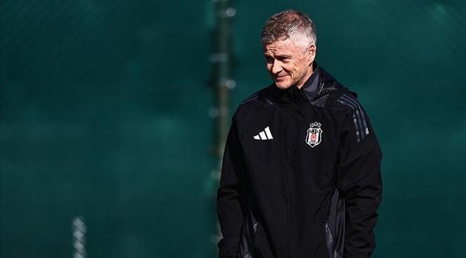 (ÖZET) Beşiktaş - Galatasaray maç sonucu: 2-1 | Beşiktaş'tan kötü seriye son, Galatasaray'dan şampiyonluk yarışında kritik kayıp! 14 ozet besiktas galatasaray mac sonucu 2 1 besiktastan kotu seriye son galatasaraydan sampiyonluk Rptgv4LY