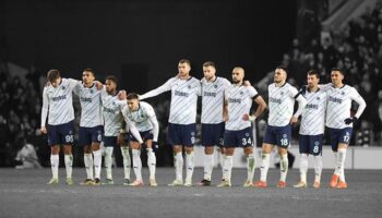 ozet fenerbahce avrupaya penaltilarda veda etti rangers fenerbahce maci sonucu 3 2 5CKH4ViF