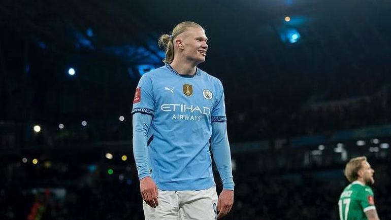 pep guardiola resmen acikladi manchester citye yildiz isminden kotu haber 0